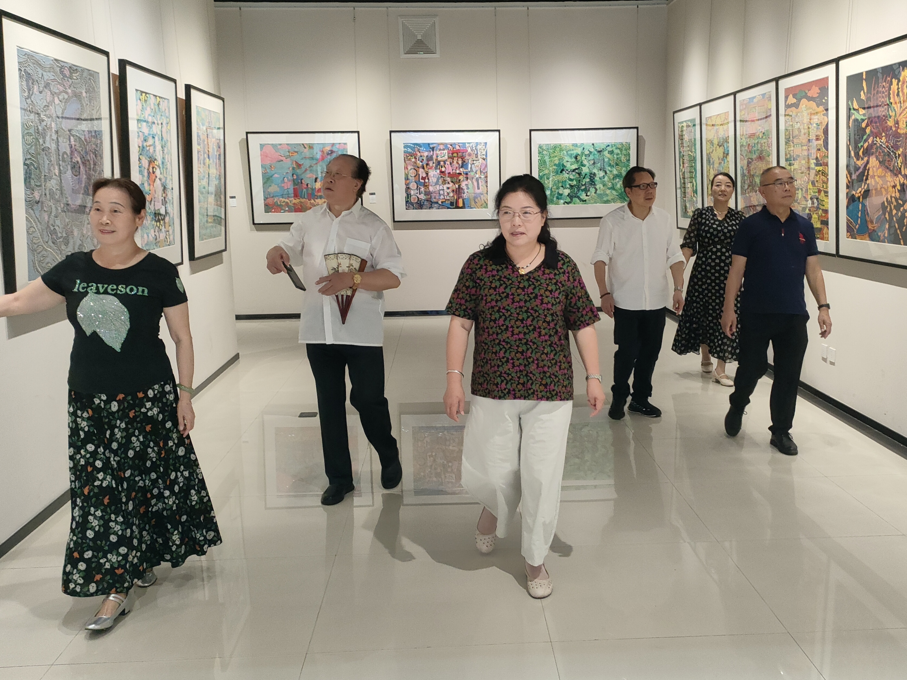 图示, 示意图

中度可信度描述已自动生成:ver1