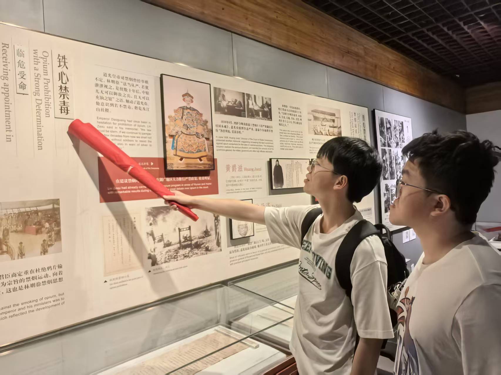 如图片无法显示,请刷新页面