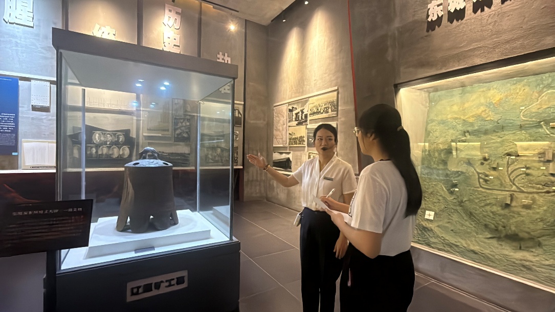 如图片无法显示,请刷新页面
