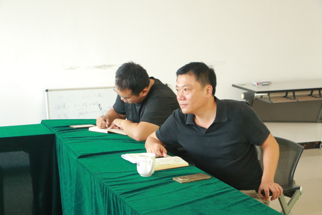 如图片无法显示,请刷新页面